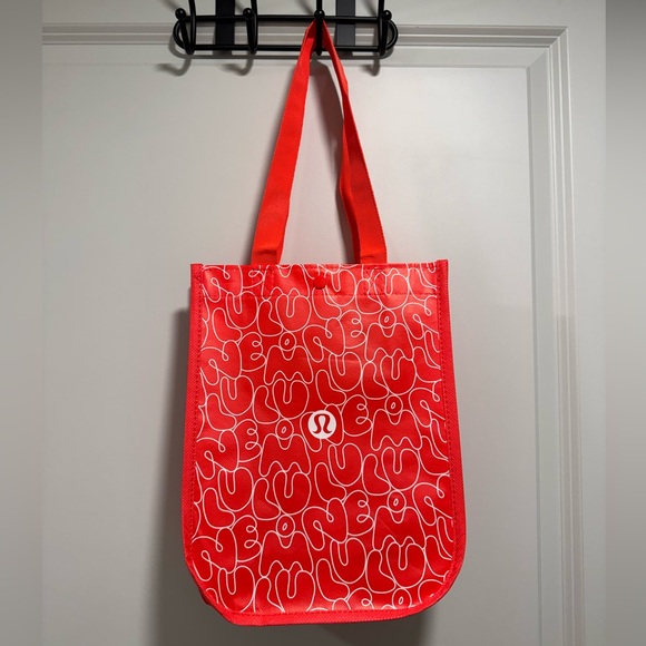 Lululemon Wunder Train HR Tight 25” with Pockets - Picture 8 of 8